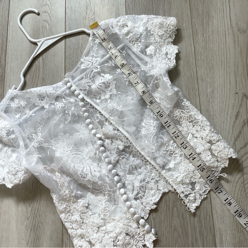 Maggie Sottero Top floral lace sheer button womens White (size 0) bridal wedding - Picture 6 of 6